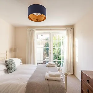 Camden Crescent Apartment