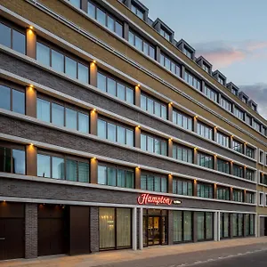 Hampton By Hilton Hotel