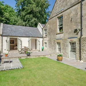 Snug At Combe Hay Holiday home