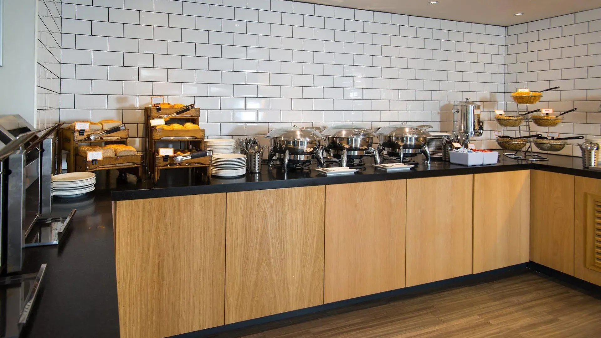 Holiday Inn Express Bath By Ihg